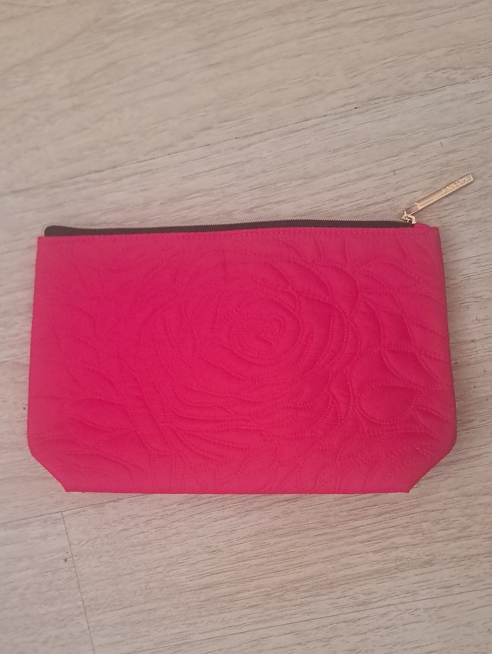 Lancome Paris Bright Pink Cosmetic Makeup Bag Case Hot Pink Gold Zip